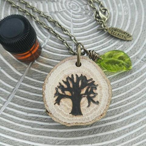 The ORIGINAL Statement Essential Oil Diffuser Necklace // Angel Oak -- FREE SHIPPING
